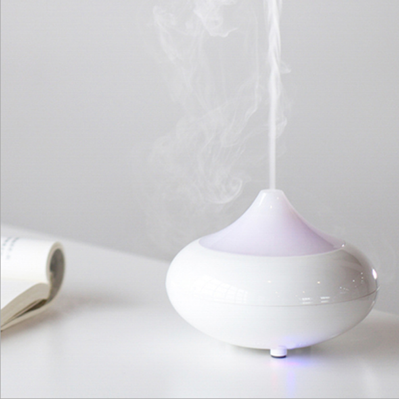  Aromatherapy oil diffuser wholesaler cool mist humidifier Canada for air freshening